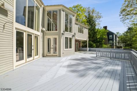 7 Nottingham Way Warren NJ 07059