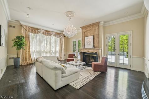 7 Nottingham Way Warren NJ 07059