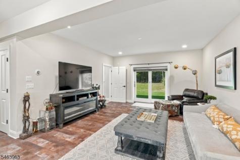 1036 Scenic Drive Jefferson NJ 07438