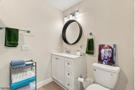 1036 Scenic Drive Jefferson NJ 07438