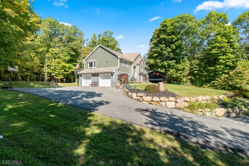 1036 Scenic Drive Jefferson NJ 07438