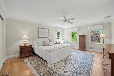 52 Hampton Road Chatham NJ 07928