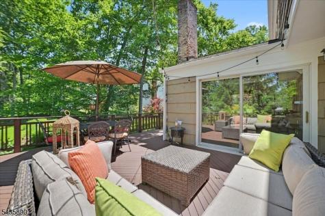 52 Hampton Road Chatham NJ 07928