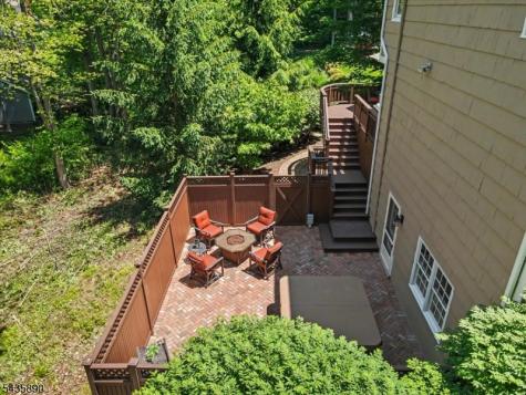 52 Hampton Road Chatham NJ 07928