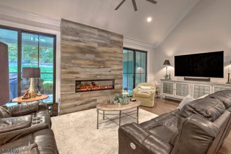 1 Sydney Lane Lebanon NJ 07865