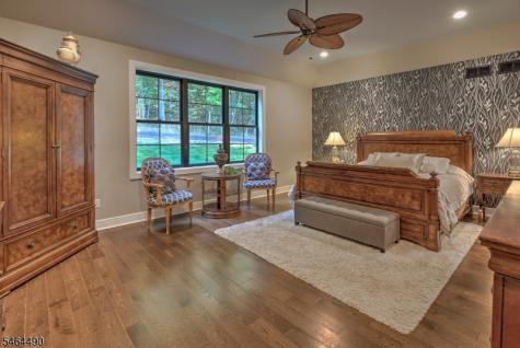 1 Sydney Lane Lebanon NJ 07865