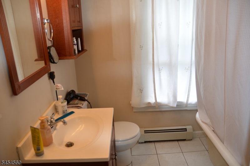 92 Newton Avenue Sussex NJ 07461