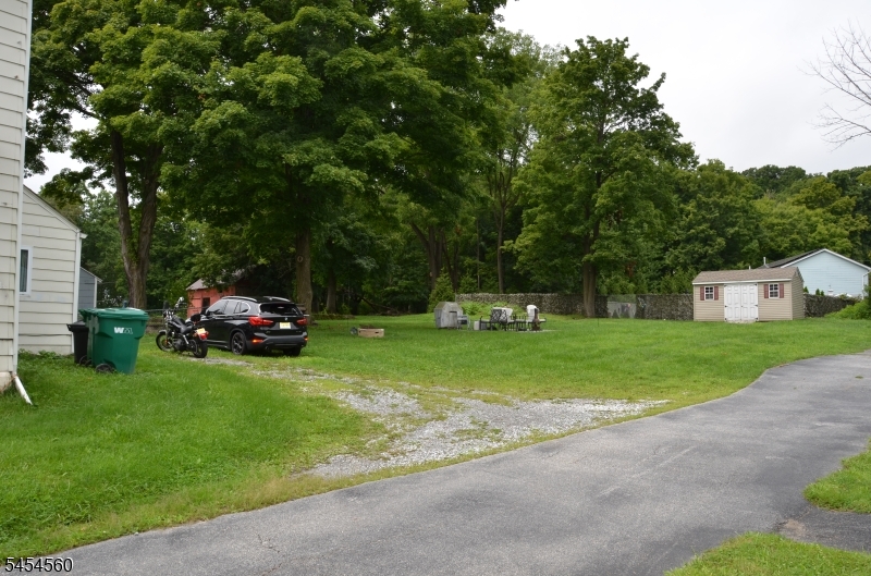 92 Newton Avenue Sussex NJ 07461