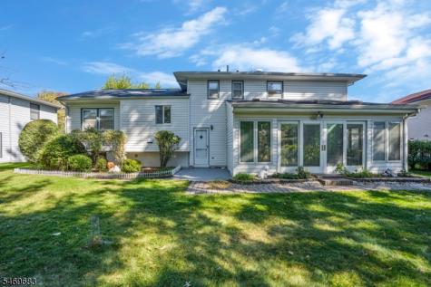 14 Woodside Road Springfield NJ 07081