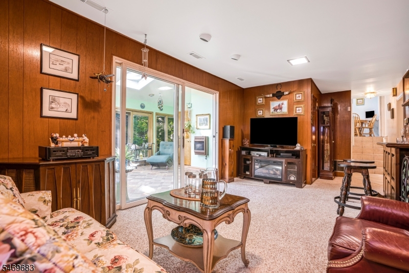 14 Woodside Road Springfield NJ 07081