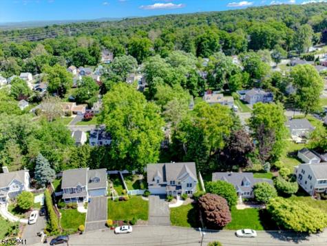 15 Woodrow Place West Caldwell NJ 07006