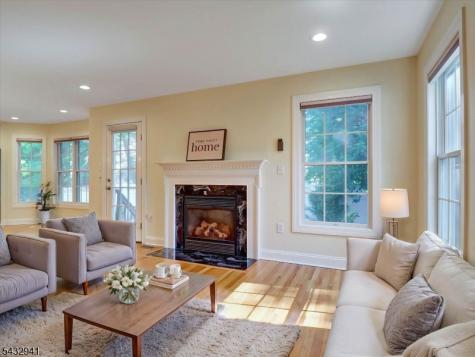 15 Woodrow Place West Caldwell NJ 07006