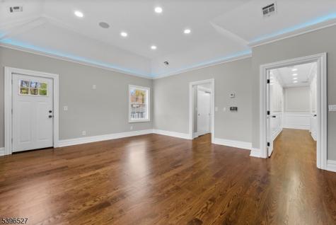 45 Dietrich Lane North Haledon NJ 07508