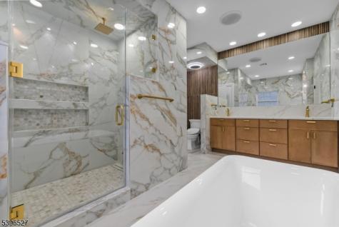 45 Dietrich Lane North Haledon NJ 07508