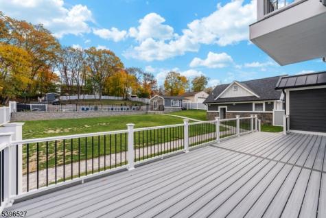 45 Dietrich Lane North Haledon NJ 07508