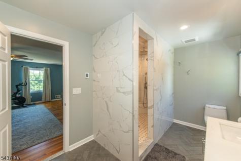 1 Tulip Lane Randolph NJ 07869