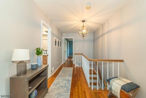 1 Tulip Lane Randolph NJ 07869