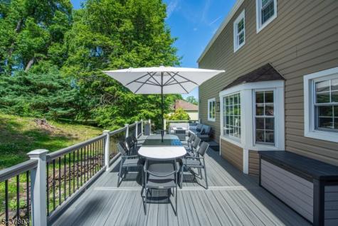 1 Tulip Lane Randolph NJ 07869