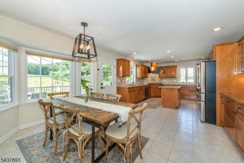1 Tulip Lane Randolph NJ 07869