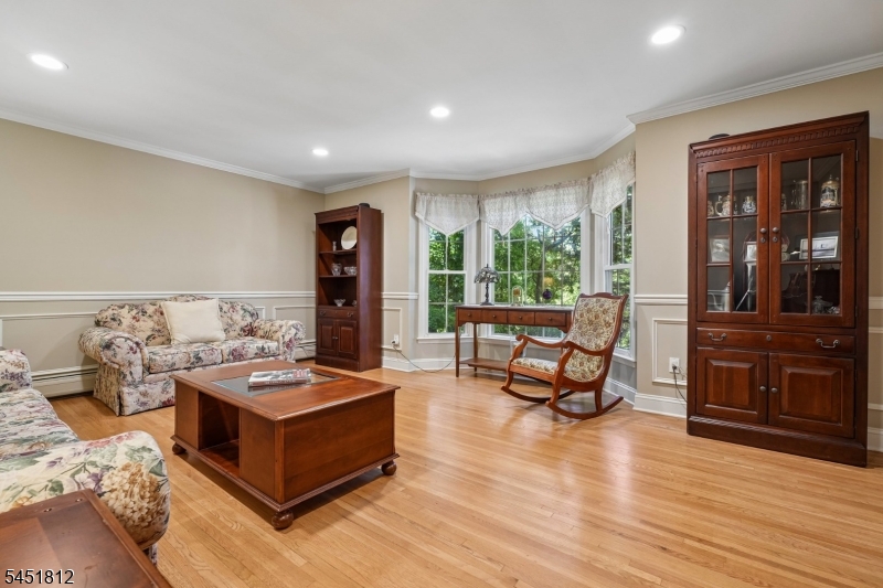 12 Eagle Nest Lane Washington NJ 07853