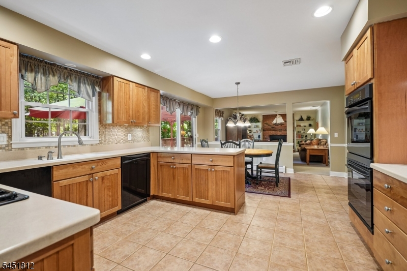 12 Eagle Nest Lane Washington NJ 07853