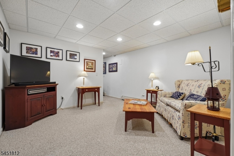 12 Eagle Nest Lane Washington NJ 07853