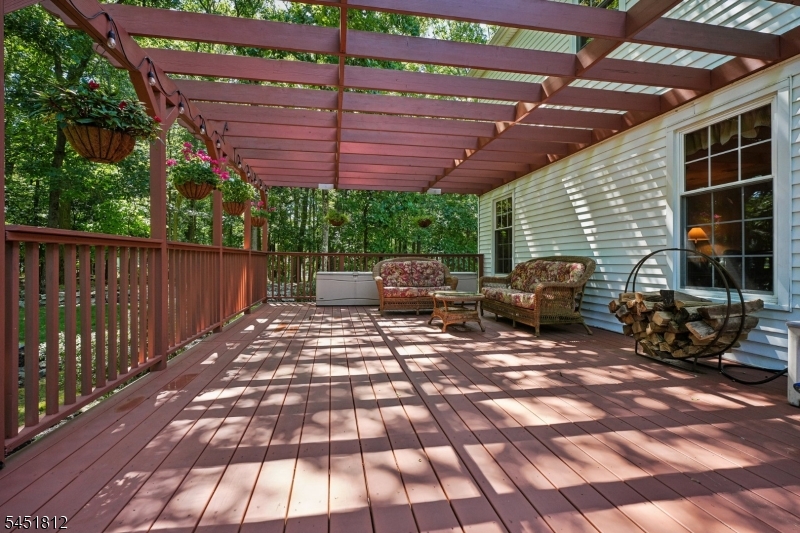 12 Eagle Nest Lane Washington NJ 07853