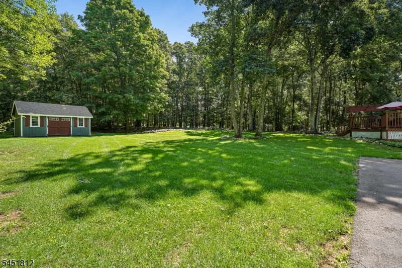 12 Eagle Nest Lane Washington NJ 07853