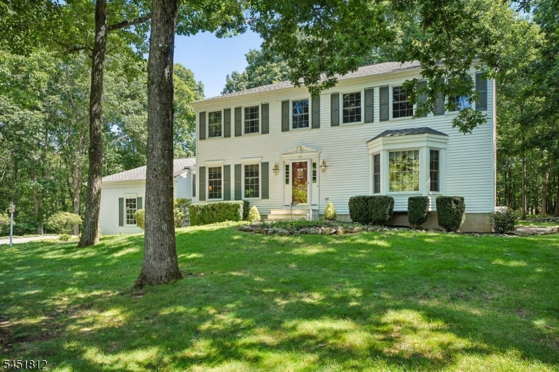 12 Eagle Nest Lane Washington NJ 07853