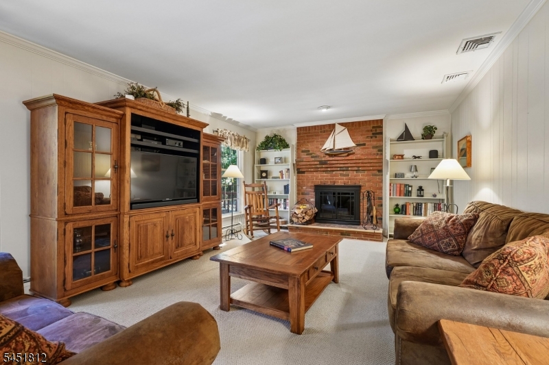 12 Eagle Nest Lane Washington NJ 07853