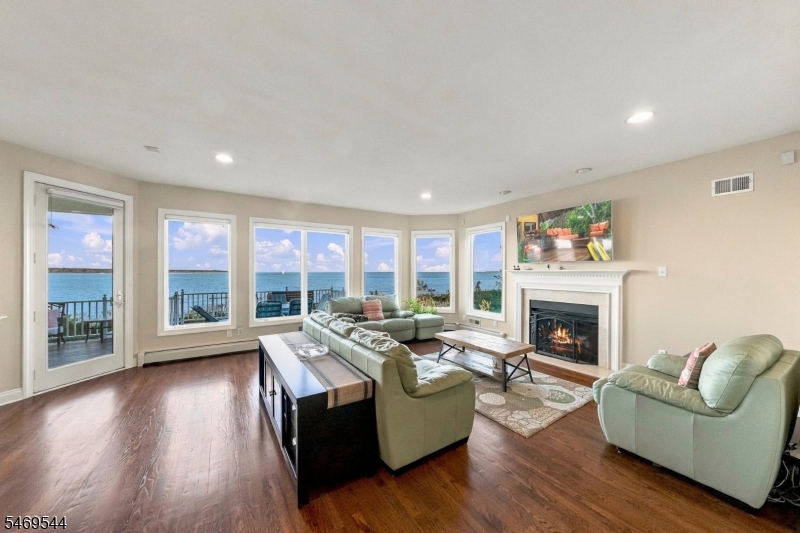23 Lighthouse Drive South Amboy NJ 08879