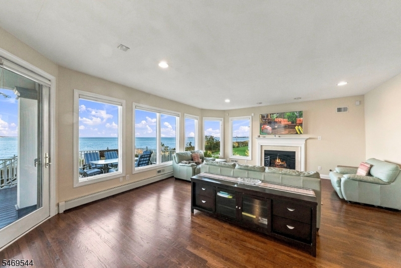 23 Lighthouse Drive South Amboy NJ 08879