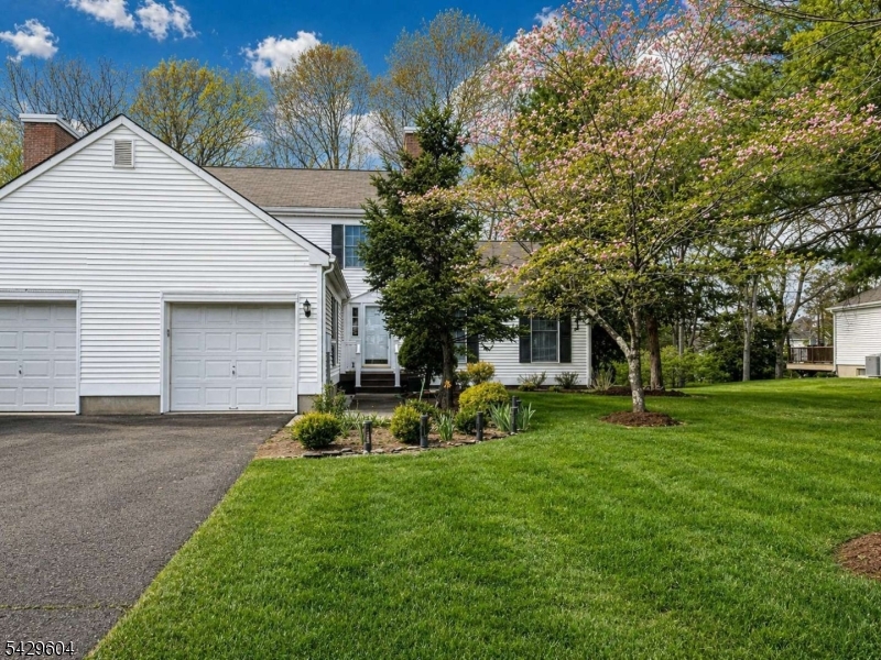 170 Smithfield Court Bernards NJ 07920
