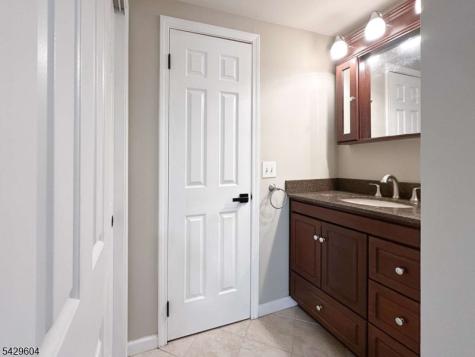 170 Smithfield Court Bernards NJ 07920