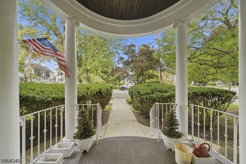 676 Belgrove Drive Kearny NJ 07032