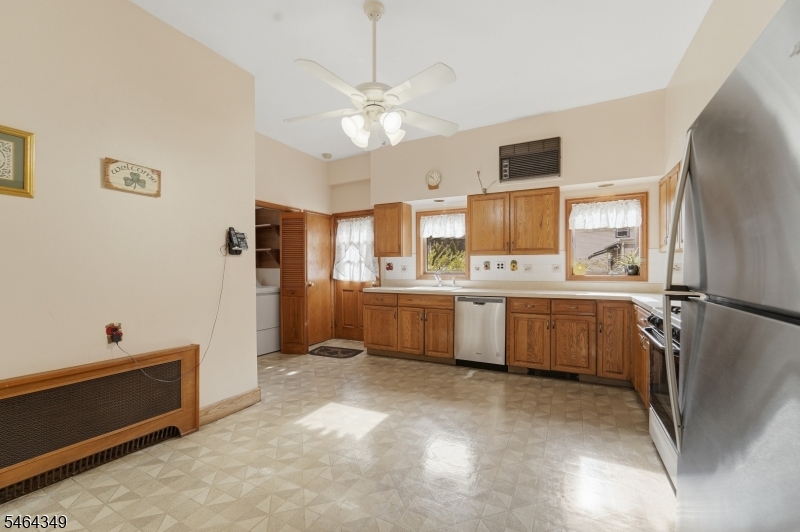 676 Belgrove Drive Kearny NJ 07032
