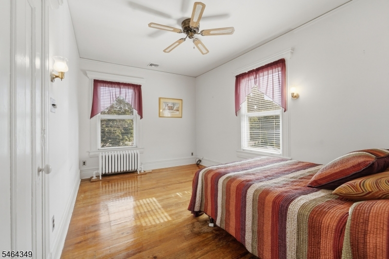 676 Belgrove Drive Kearny NJ 07032