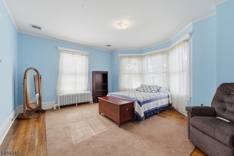 676 Belgrove Drive Kearny NJ 07032