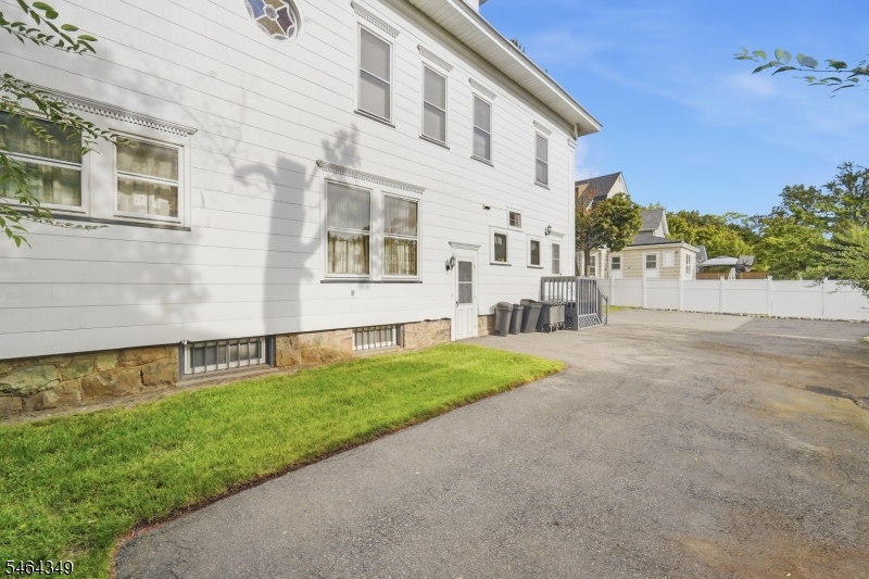 676 Belgrove Drive Kearny NJ 07032