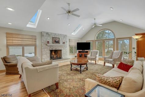 31 Garfield Avenue Madison NJ 07940