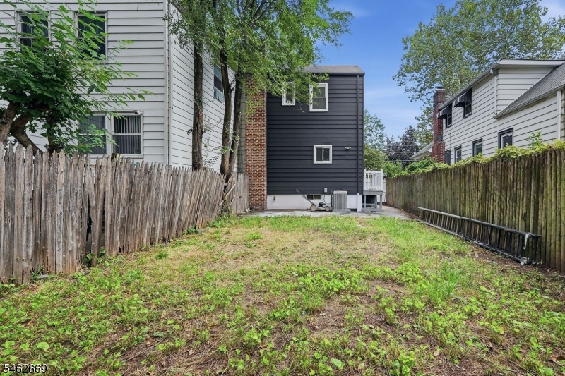 243 N 15th Street Bloomfield NJ 07003