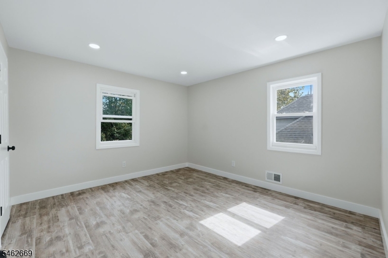 243 N 15th Street Bloomfield NJ 07003