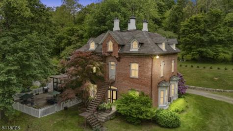 20 Belvidere Avenue Oxford NJ 07863