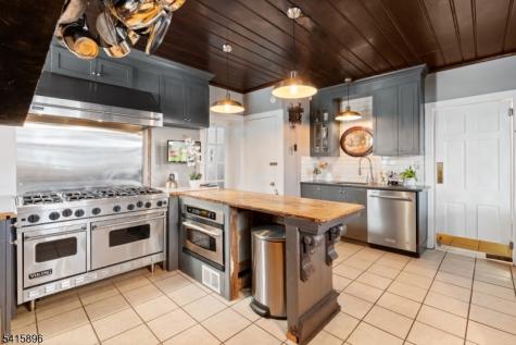 20 Belvidere Avenue Oxford NJ 07863