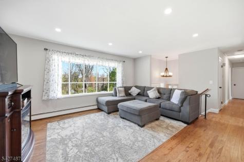 11 Davis Terrace Andover NJ 07860