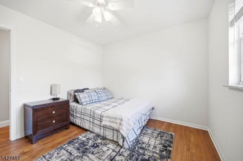 11 Davis Terrace Andover NJ 07860