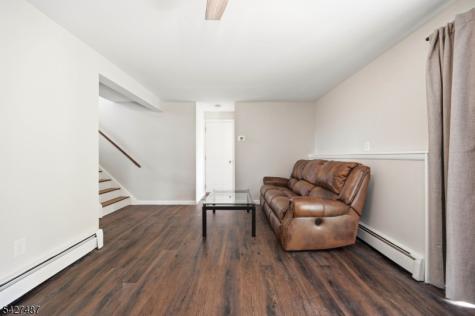 11 Davis Terrace Andover NJ 07860