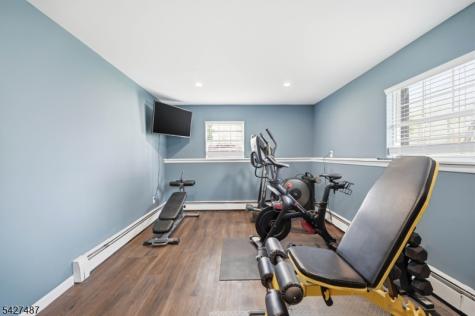 11 Davis Terrace Andover NJ 07860