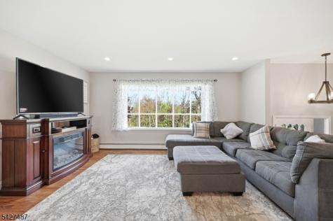 11 Davis Terrace Andover NJ 07860