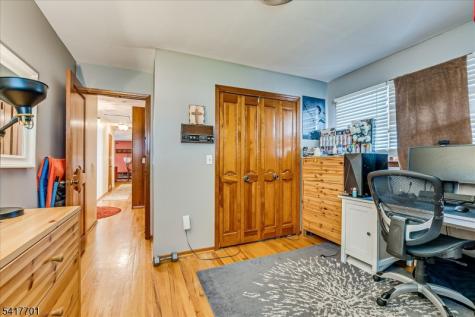 606 Knopf Street Linden NJ 07036